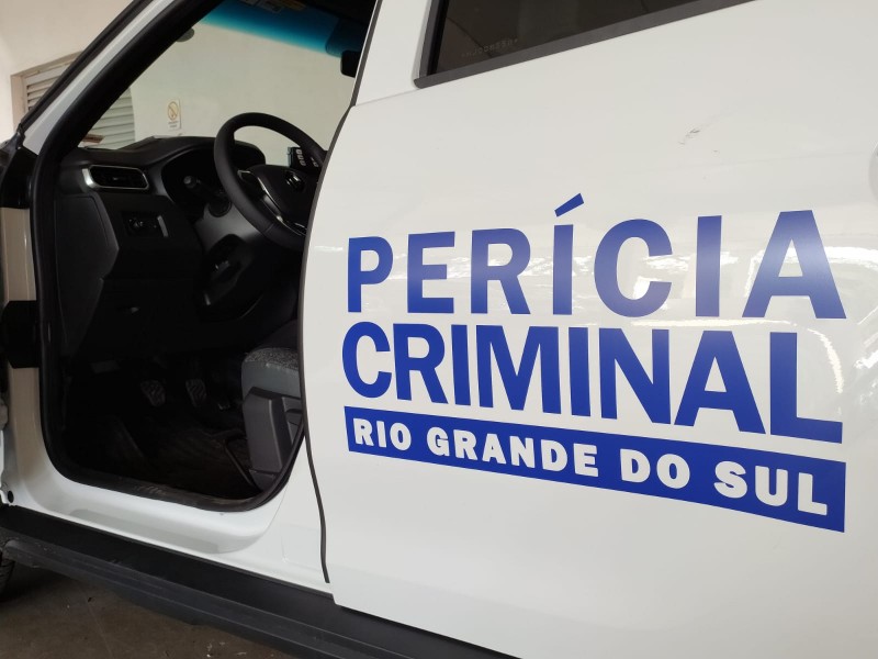 IGP recebe viaturas para transporte de corpos - IGP-RS