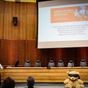 Perito Criminal Marcelo Bromfman Nadler durante sua palestra no Seminário de Combate à pedofilia e ao abuso infantojuvenil.