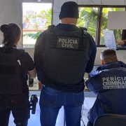 Opera&ccedil;&atilde;o contou com o apoio de uma equipe da Divis&atilde;o de Per&iacute;cias Digitais do IGP.